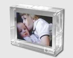 Customize Wholesale New Clear Acrylic 4X6 Picture Magnetic Photo Frame