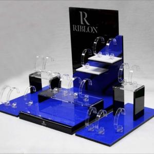 High Qaulity Acrylic Watches Display Stand